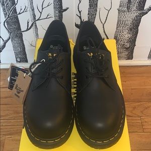 Dr. Martens Air Wair 3-hole shoes